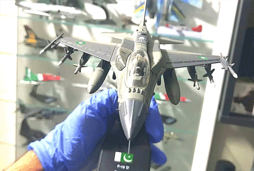 Air Strike Falcons