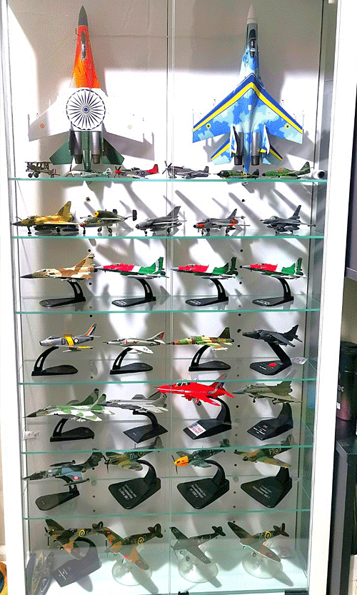 Air Strike Falcons